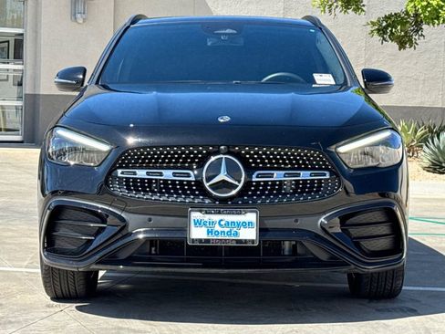 Used 2025 Mercedes-Benz GLA 250 image 11
