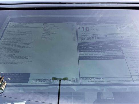 New 2025 Land Rover Range Rover Long Wheelbase SE image 37