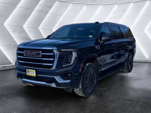 New 2026 GMC Yukon XL Elevation w/ Elevation Premium Package image 2