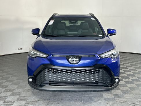 Used 2023 Toyota Corolla Cross AWD Hybrid w/ Convenience Package image 8