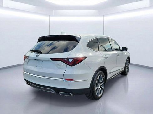 Certified 2025 Acura MDX FWD w/ Technology Package image 4