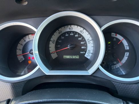 Used 2014 Toyota Tacoma 4x4 Access Cab V6 image 18