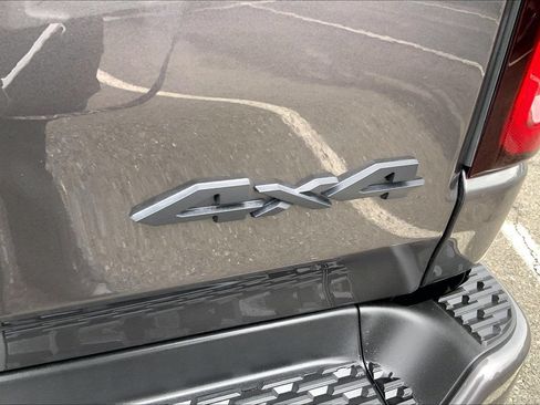 Certified 2025 RAM 1500 Big Horn AWD/4WD image 8