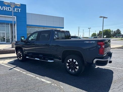 Used 2020 Chevrolet Silverado 2500 LT w/ All Star Edition AWD/4WD image 6