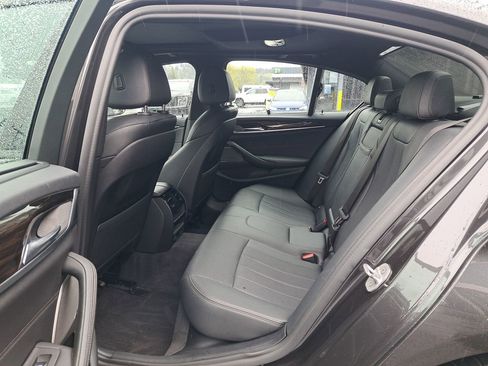 Used 2021 BMW 540i w/ Executive Package RWD image 13