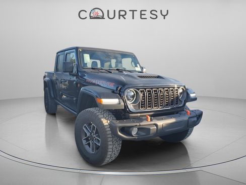 New 2026 Jeep Gladiator Mojave AWD/4WD image 6