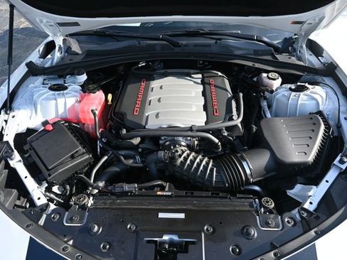 Used 2016 Chevrolet Camaro SS image 23