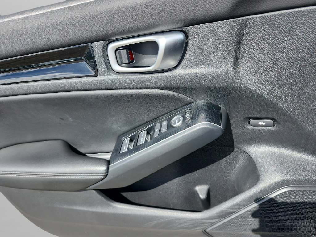 Used 2024 Honda Civic Touring image 23