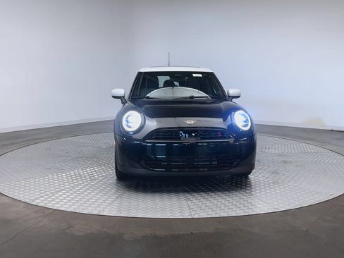 Used 2027 MINI Cooper S FWD image 3