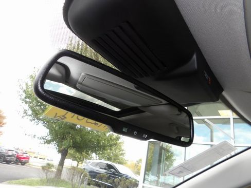 New 2025 Mitsubishi Outlander SEL image 26