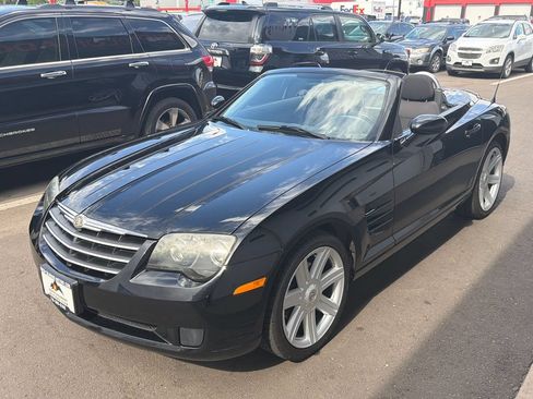 Used 2005 Chrysler Crossfire Convertible RWD image 3