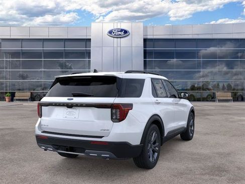 New 2026 Ford Explorer Active w/ Active Comfort Package AWD/4WD image 8