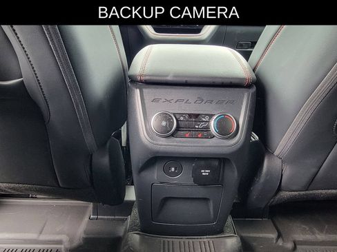 Used 2025 Ford Explorer ST AWD/4WD image 10