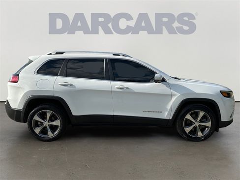 Used 2020 Jeep Cherokee Limited image 8