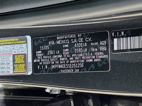 New 2025 Kia K4 GT-Line image 31