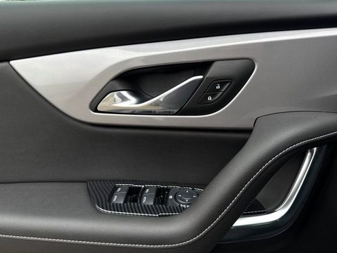 Certified 2025 Chevrolet Blazer LT w/ Redline Edition image 11