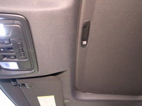 Used 2019 GMC Sierra 1500 AT4 image 30