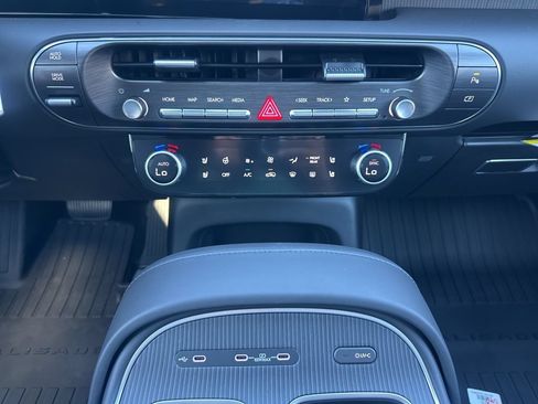 New 2026 Hyundai Palisade Calligraphy FWD image 22