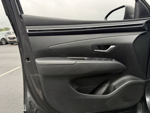 Used 2023 Hyundai Tucson SE AWD/4WD image 10
