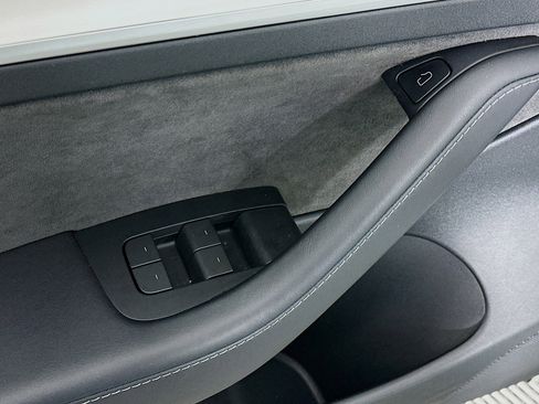 Used 2023 Tesla Model 3 Long Range image 15