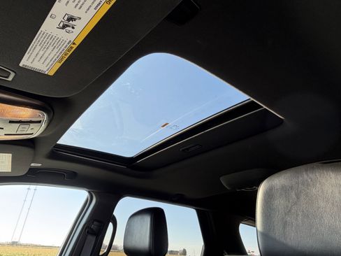 Used 2024 Dodge Durango GT image 5