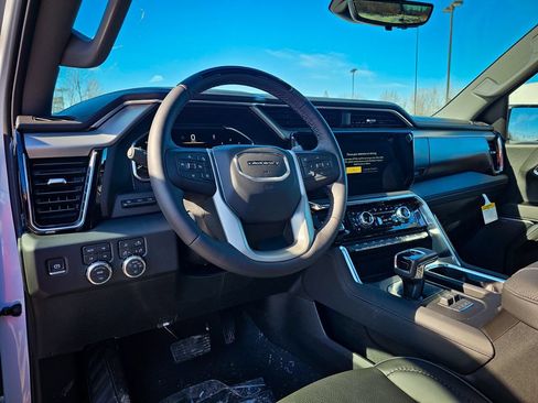 New 2026 GMC Sierra 1500 Denali AWD/4WD image 17