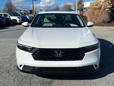 Certified 2023 Honda Accord EX-L image 6