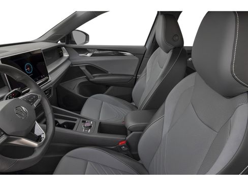 New 2026 Volkswagen Tiguan SE R-Line image 7