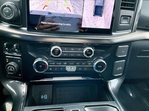 Used 2023 Ford F150 Lariat w/ Equipment Group 502A High image 21