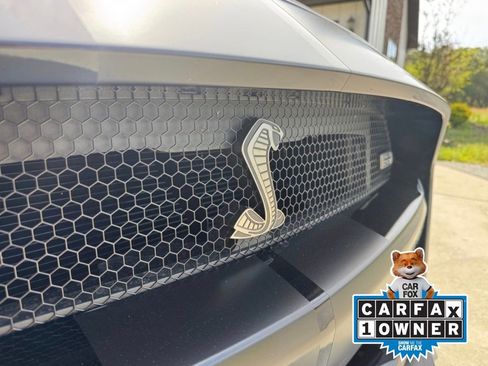 Used 2021 Ford Mustang Shelby GT500 w/ Carbon Fiber Track Pack RWD image 51