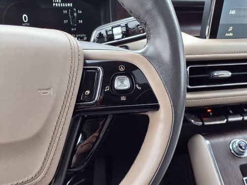 Certified 2022 Lincoln Aviator Reserve w/ Class IV Trailer Tow Package image 19