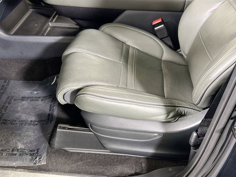 Used 2023 Lincoln Navigator Black Label image 19