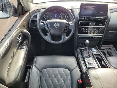 Used 2022 Nissan Armada Platinum w/ Captain's Chairs Package image 11