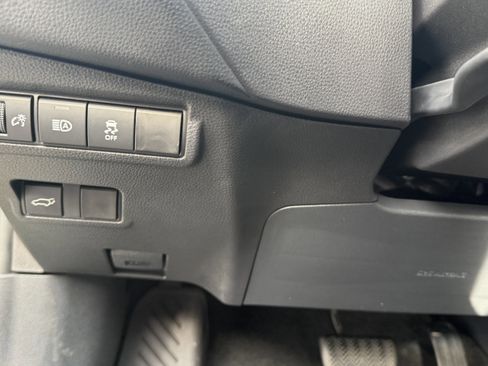 New 2026 Toyota Corolla Cross XLE image 27