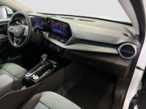 New 2026 Chevrolet Trax LT w/ Driver Confidence Package image 30