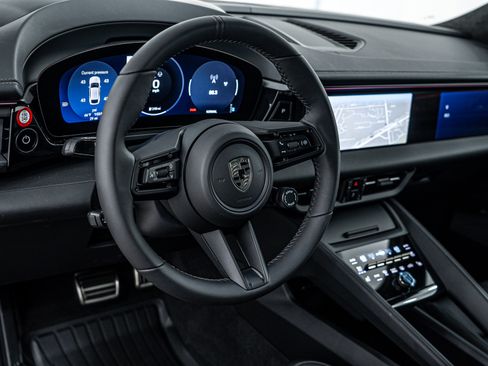 New 2025 Porsche Macan Turbo Electric image 13