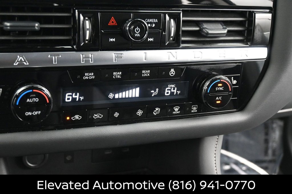 Certified 2026 Nissan Pathfinder SL AWD/4WD image 11