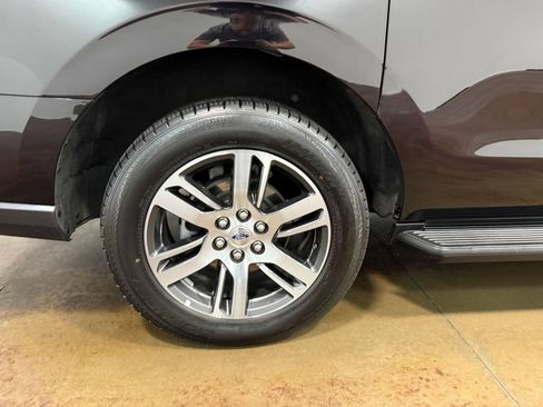 Used 2024 Ford Expedition Max Limited AWD/4WD image 90
