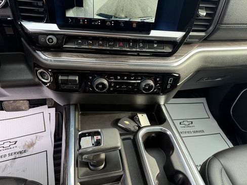 Used 2024 Chevrolet Silverado 1500 LTZ w/ LTZ Convenience Package II image 25