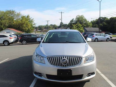 Used 2011 Buick LaCrosse CXL AWD/4WD image 2