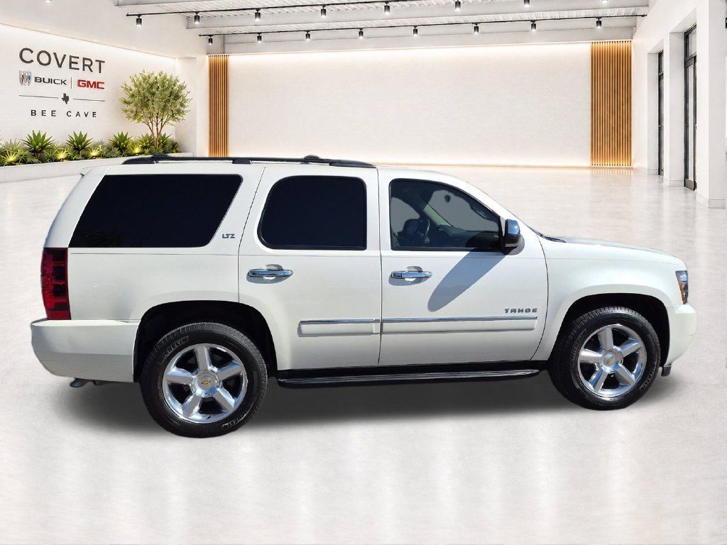 Used 2013 Chevrolet Tahoe LTZ RWD image 14