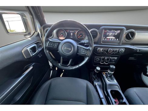 Used 2020 Jeep Gladiator Sport w/ Quick Order Package 24S AWD/4WD image 8