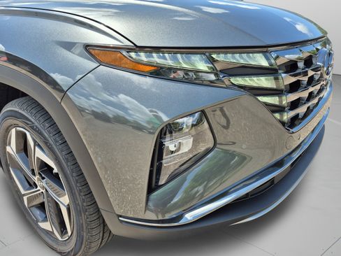 Certified 2023 Hyundai Tucson Limited AWD/4WD image 9
