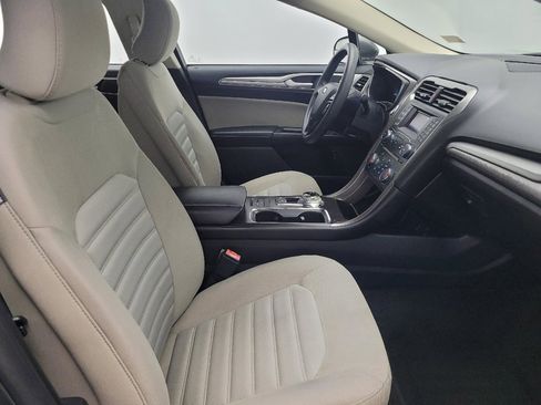Used 2018 Ford Fusion S image 21
