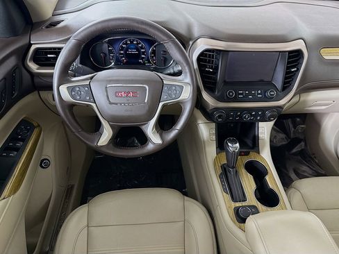 Used 2018 GMC Acadia Denali w/ LPO, Cargo Package image 3