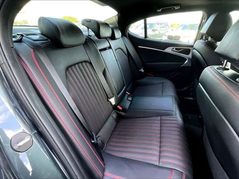 Used 2023 Genesis G70 2.0T w/ Sport Prestige Package image 21
