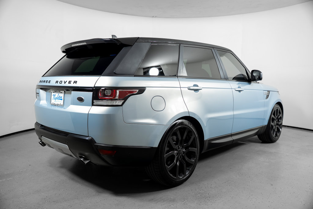 Used 2016 Land Rover Range Rover Sport HSE AWD/4WD image 9