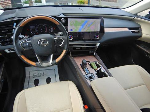 Used 2024 Lexus RX 350 Premium w/ Accessory Package (Z1) AWD/4WD image 2