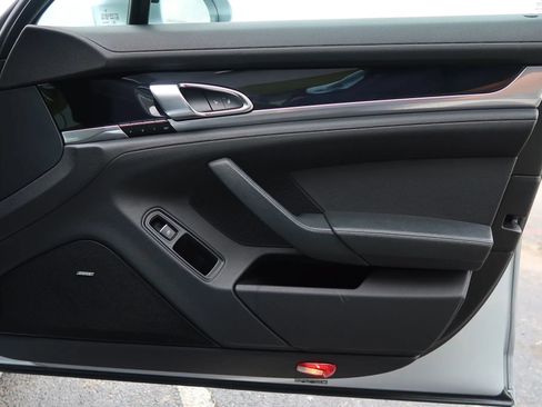 Used 2015 Porsche Panamera S RWD image 52