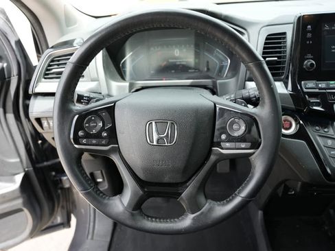 Used 2023 Honda Odyssey Elite image 7